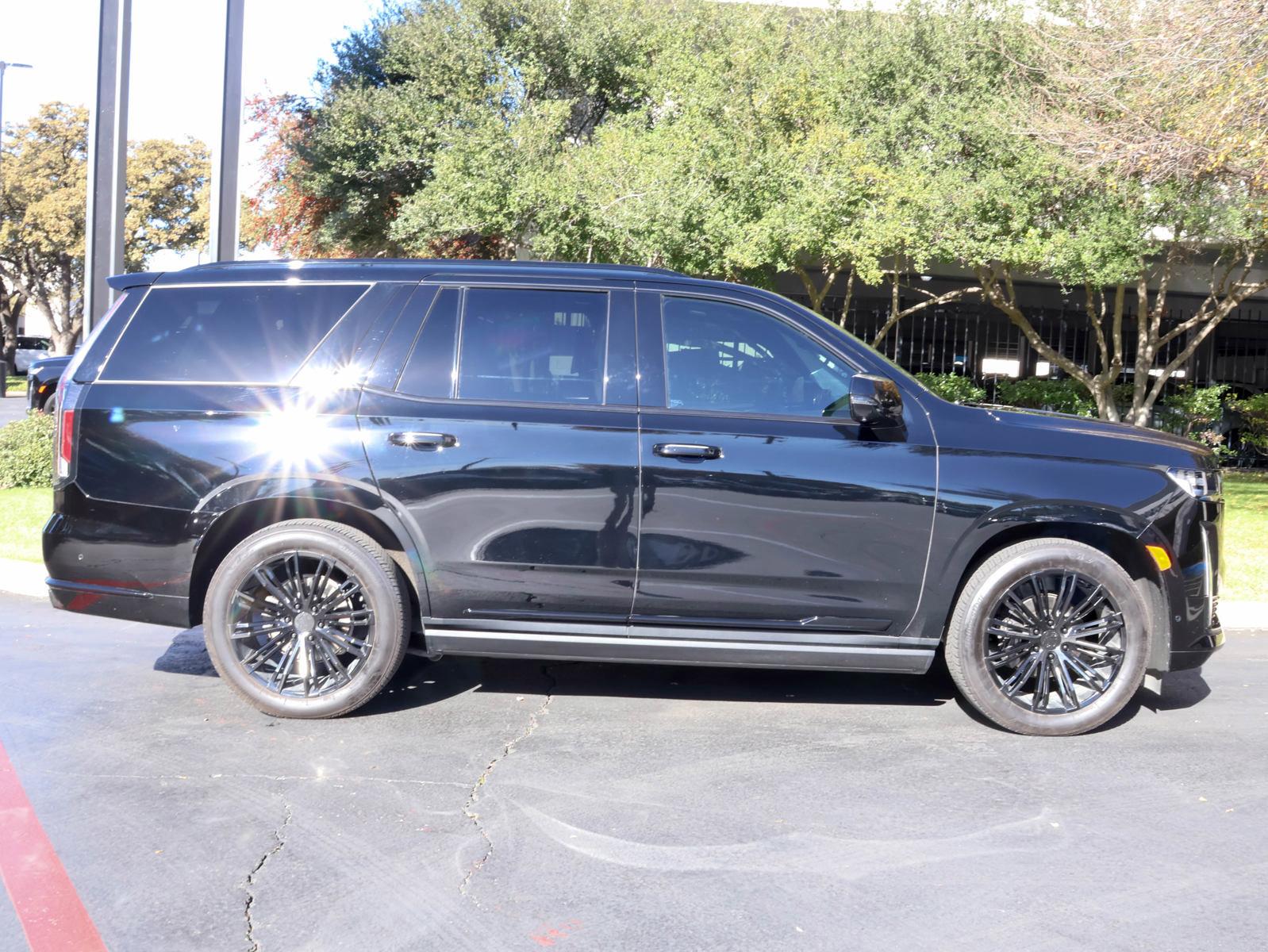 2021 Cadillac Escalade Vehicle Photo in DALLAS, TX 75209-3095