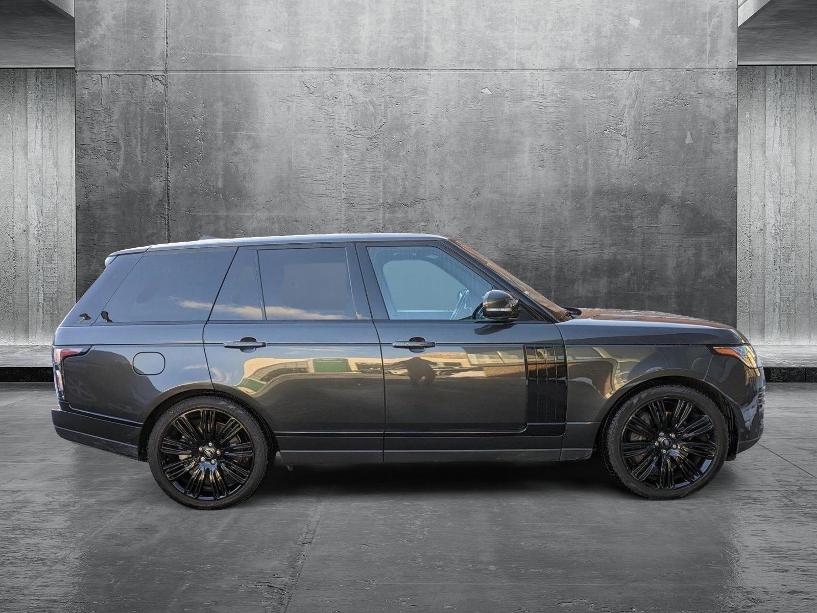 2022 Land Rover Range Rover Vehicle Photo in Bethesda, MD 20852