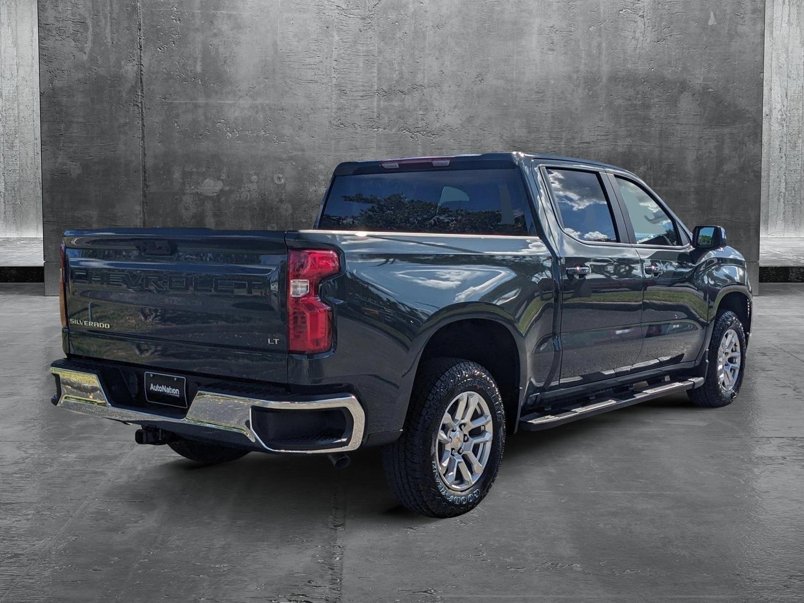 2025 Chevrolet Silverado 1500 Vehicle Photo in GREENACRES, FL 33463-3207