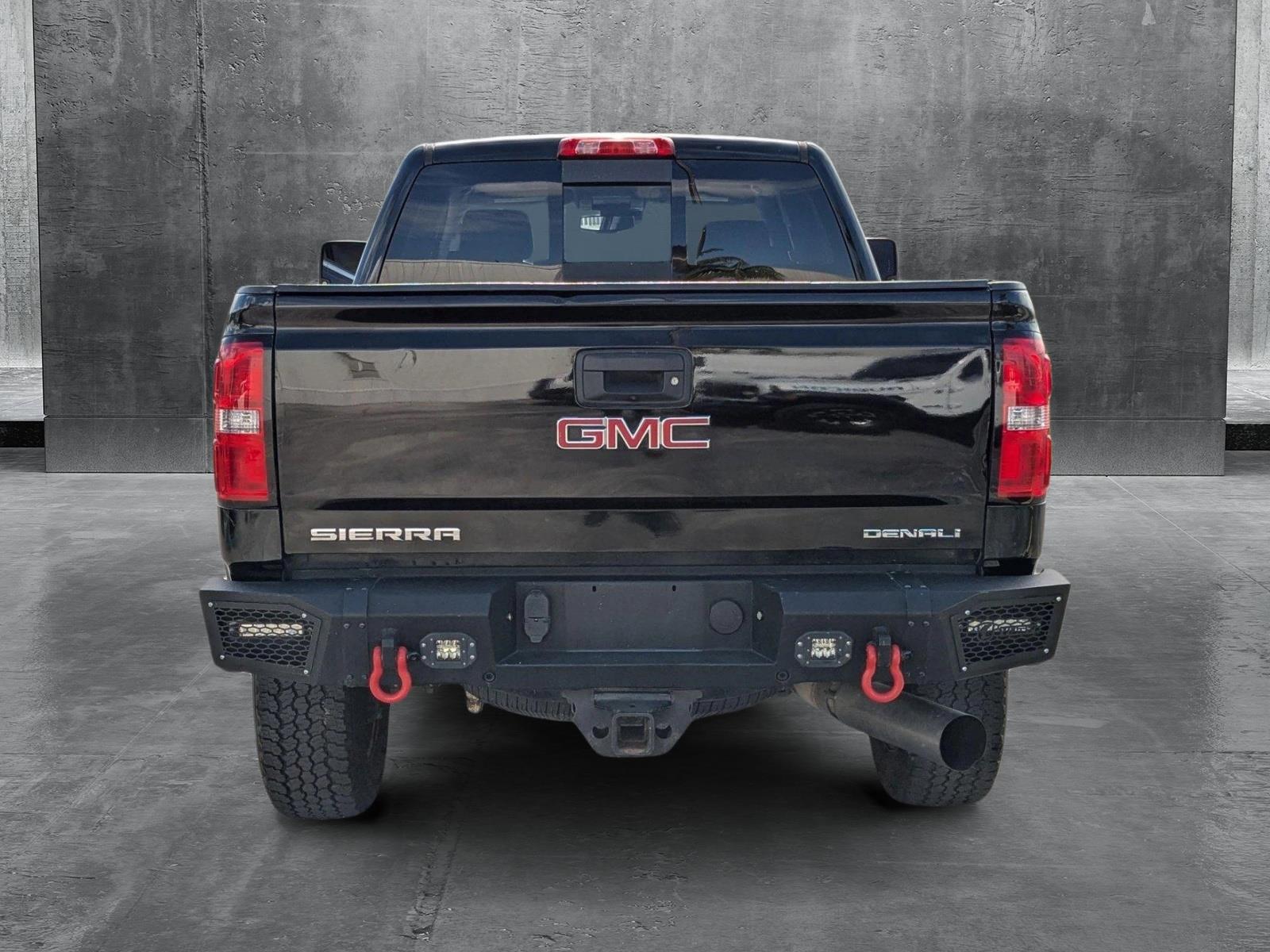 2018 GMC Sierra 2500 HD Vehicle Photo in Miami, FL 33015