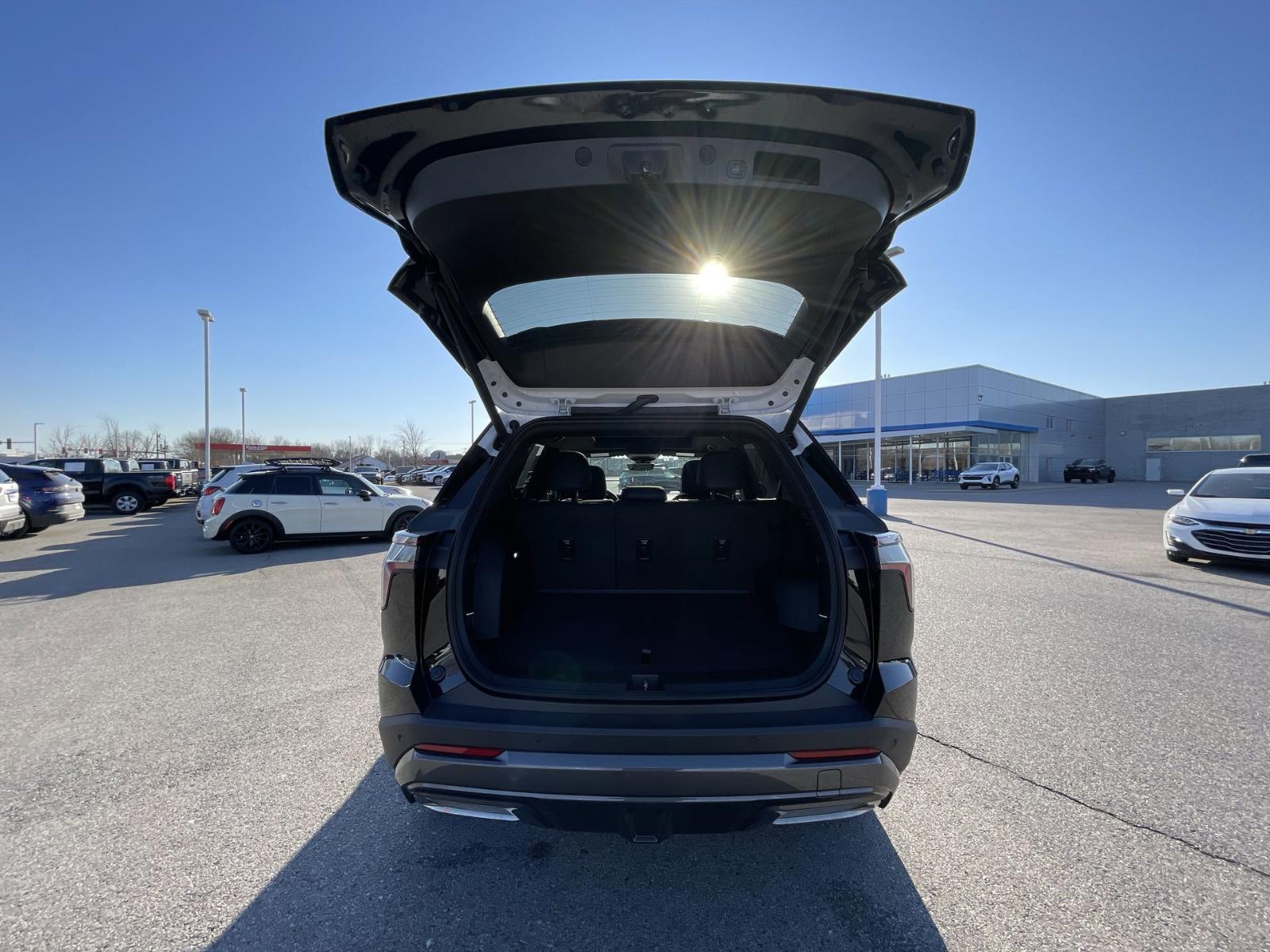 2025 Chevrolet Equinox Vehicle Photo in BENTONVILLE, AR 72712-4322