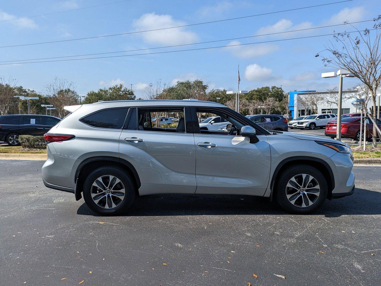 2021 Toyota Highlander Vehicle Photo in Sanford, FL 32771