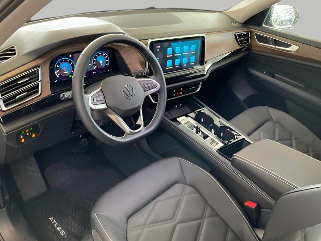 2025 Volkswagen Atlas Vehicle Photo in Oshkosh, WI 54904