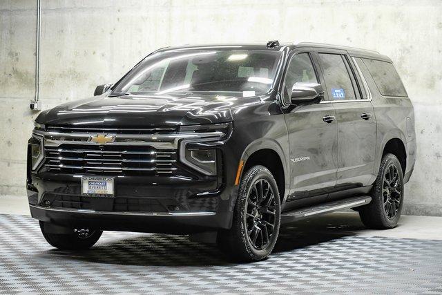 2025 Chevrolet Suburban Vehicle Photo in EVERETT, WA 98203-5662