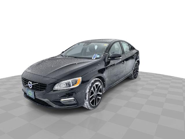 2017 Volvo S60 Vehicle Photo in WILLIAMSVILLE, NY 14221-2883