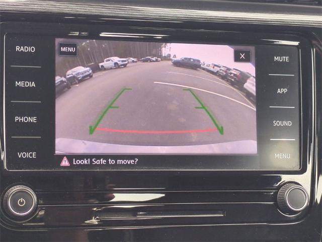 2020 Volkswagen Passat Vehicle Photo in ALBERTVILLE, AL 35950-0246