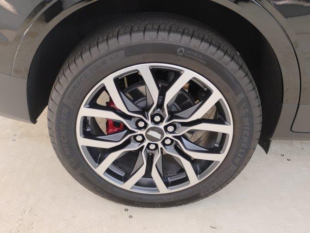 2025 Cadillac XT5 Vehicle Photo in PINEVILLE, NC 28134-8495