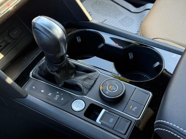 2020 Volkswagen Atlas Cross Sport Vehicle Photo in COLUMBIA, MO 65203-3903