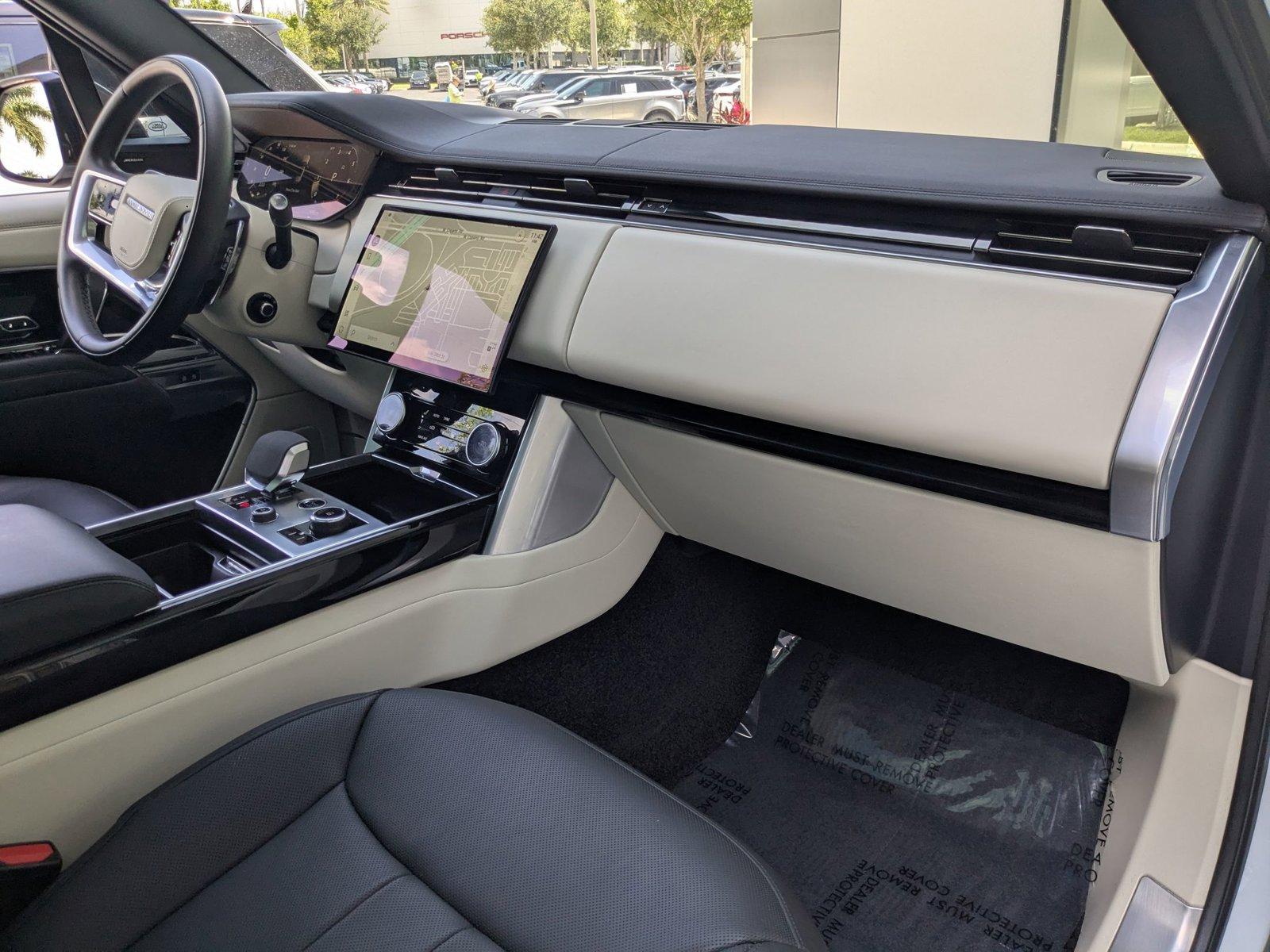 2023 Land Rover Range Rover Vehicle Photo in Pompano Beach, FL 33064