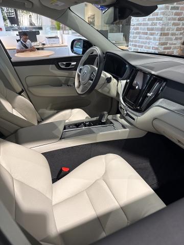 2025 Volvo XC60 Vehicle Photo in Houston, TX 77007