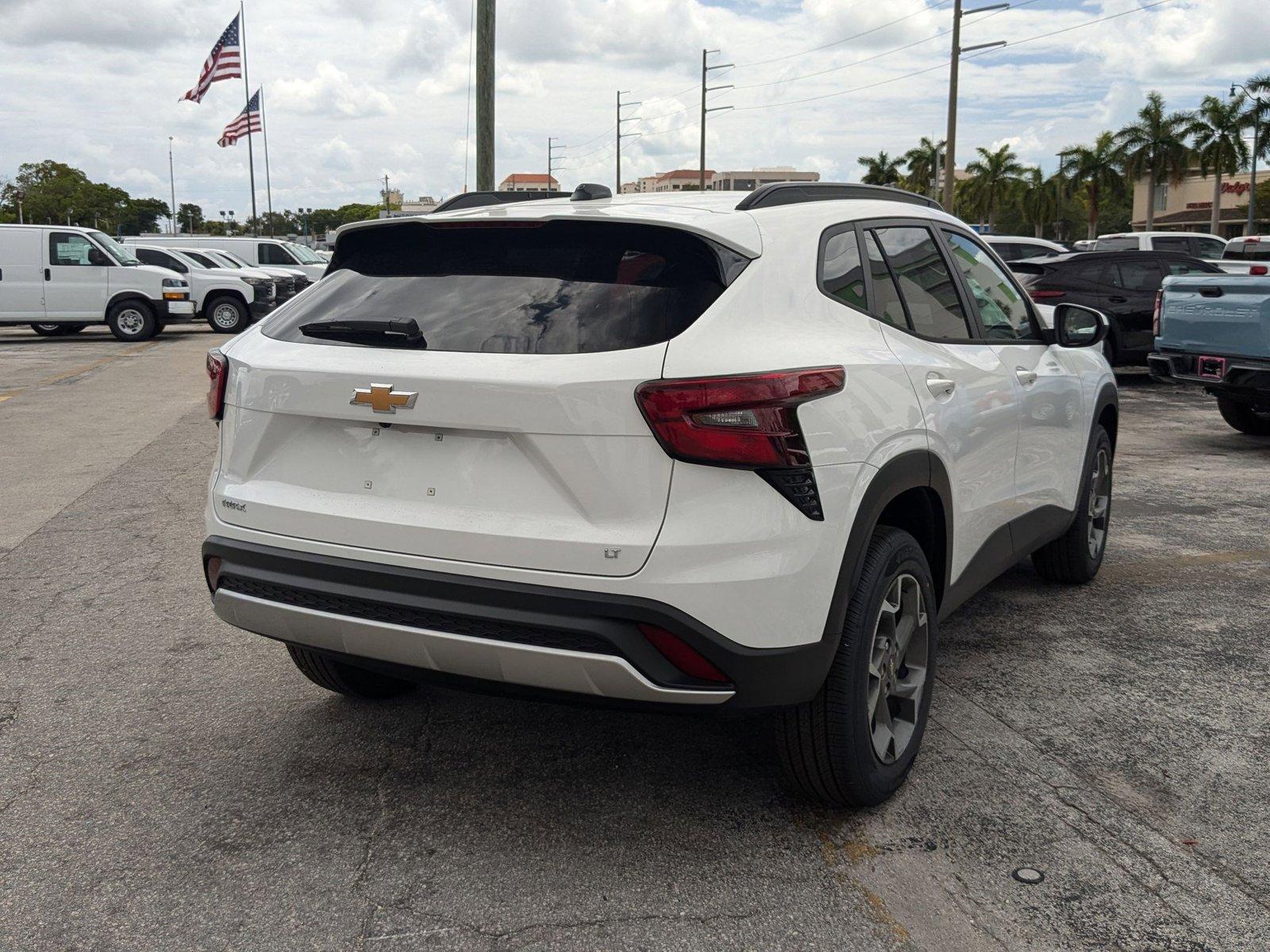 2025 Chevrolet Trax Vehicle Photo in MIAMI, FL 33172-3015