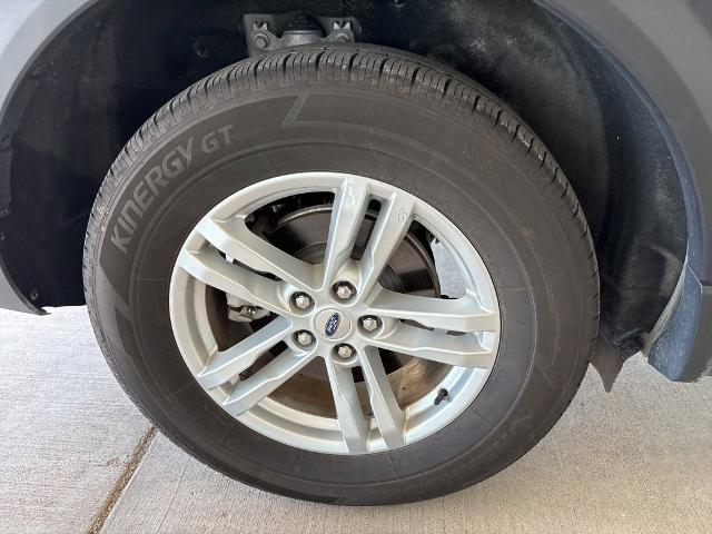 2024 Ford Explorer Vehicle Photo in MANHATTAN, KS 66502-5036
