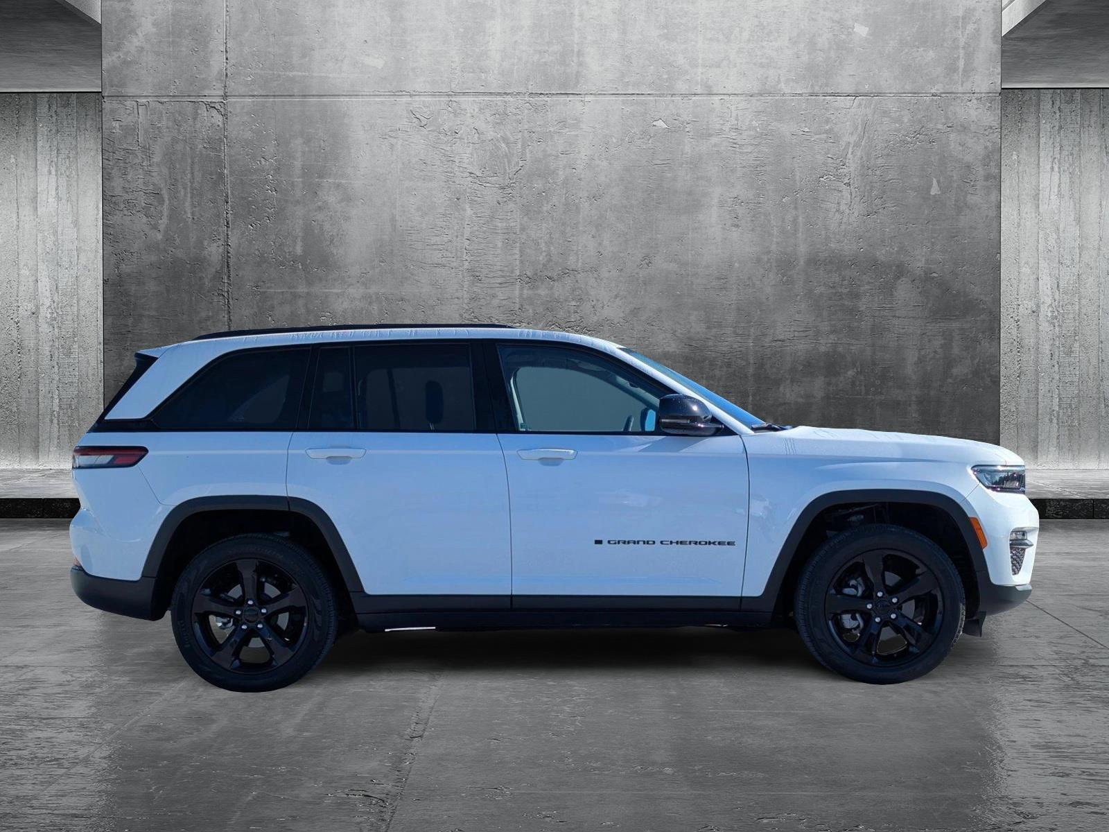 2023 Jeep Grand Cherokee Vehicle Photo in Ft. Myers, FL 33907