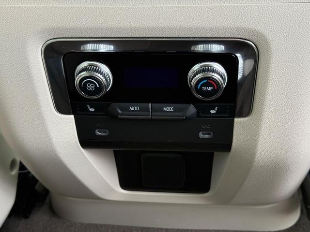 2023 GMC Yukon Vehicle Photo in COLUMBIA, MO 65203-3903