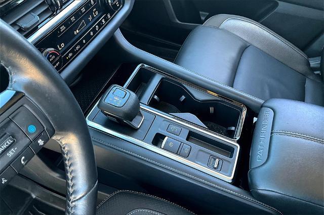 2022 Nissan Pathfinder Vehicle Photo in Grapevine, TX 76051
