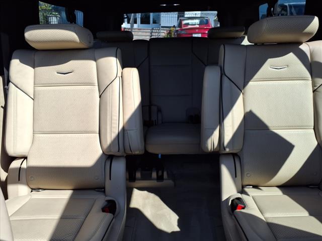 2021 Cadillac Escalade ESV Vehicle Photo in SMITHTOWN, NY 11787-5023