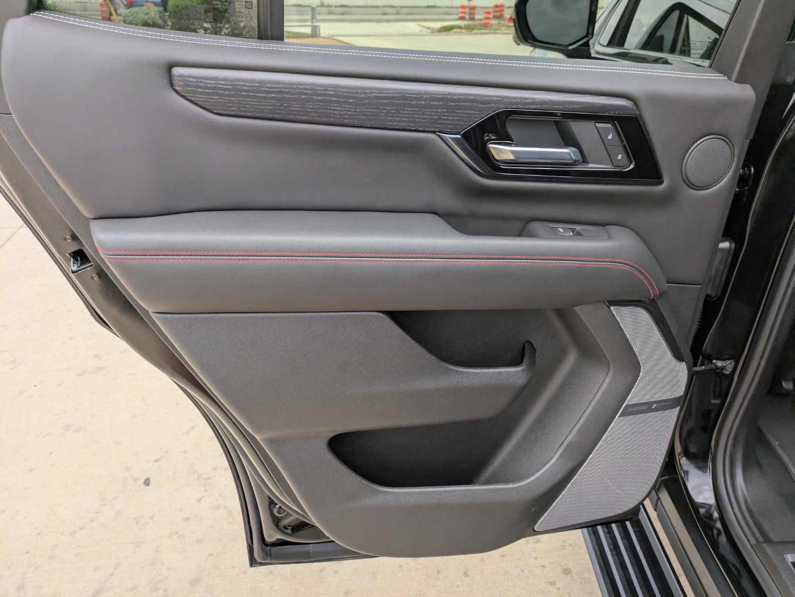 2025 GMC Yukon Vehicle Photo in SELMA, TX 78154-1460