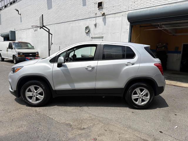 2022 Chevrolet Trax Vehicle Photo in Roslyn, NY 11576