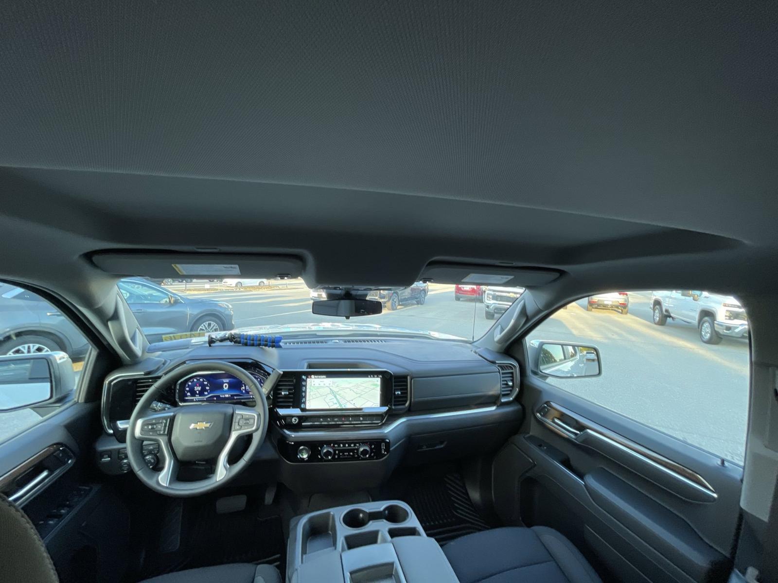 2024 Chevrolet Silverado 1500 Vehicle Photo in BENTONVILLE, AR 72712-4322