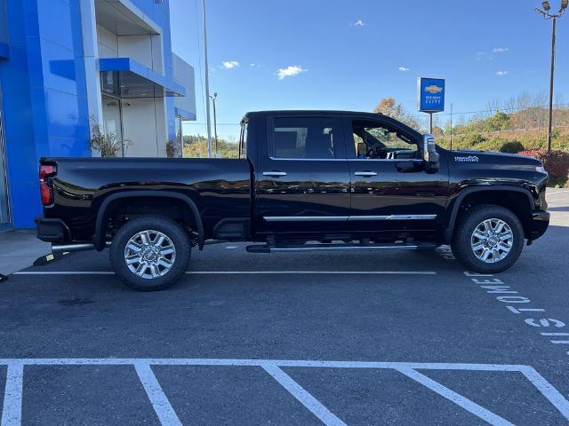 2025 Chevrolet Silverado 2500 HD Vehicle Photo in GARDNER, MA 01440-3110