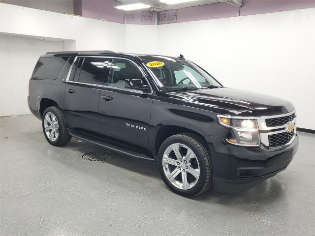 Used 2020 Chevrolet Suburban LT with VIN 1GNSKHKC7LR288938 for sale in Saginaw, MI