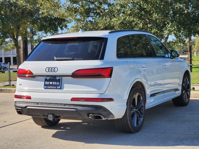 2025 Audi Q7 Vehicle Photo in HOUSTON, TX 77090