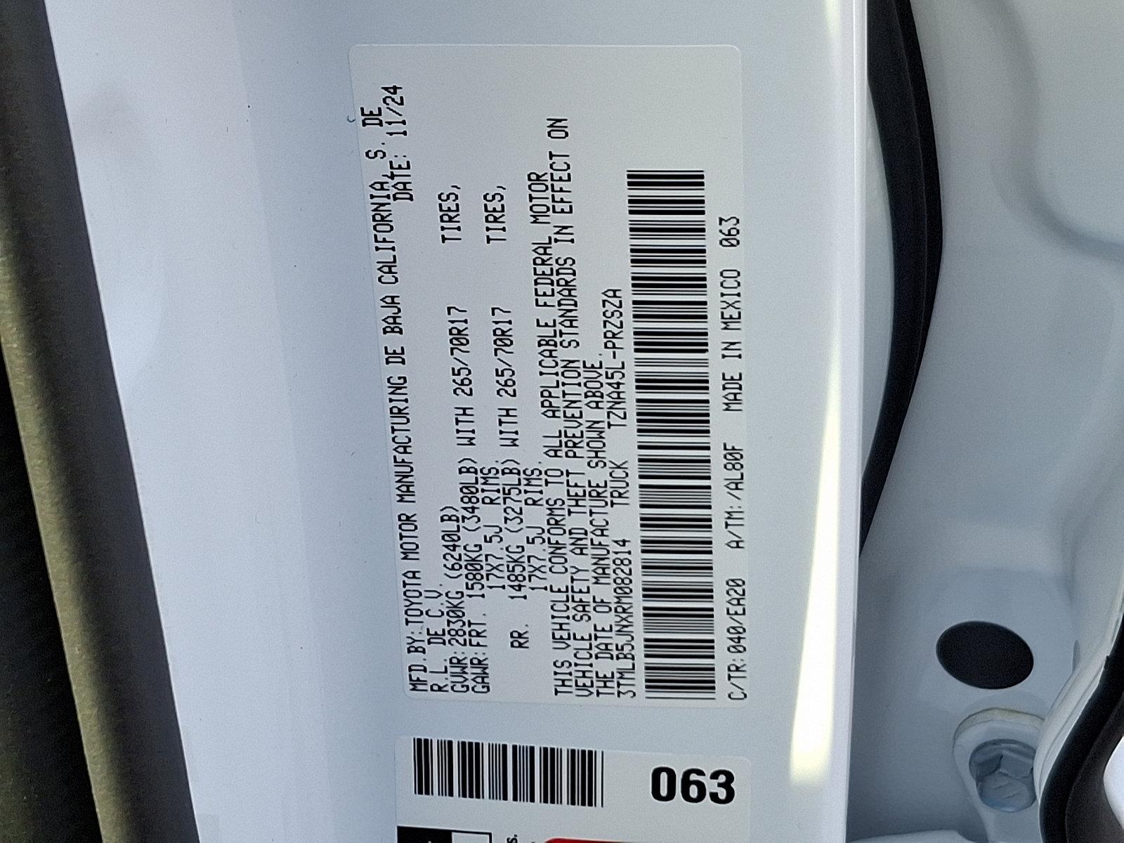 2024 Toyota Tacoma 4WD Vehicle Photo in Trevose, PA 19053