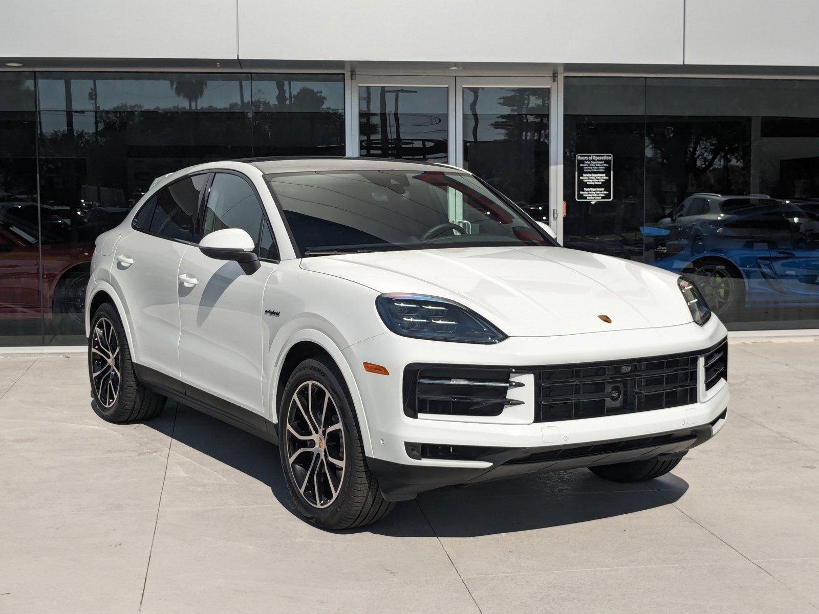 2024 Porsche Cayenne Vehicle Photo in Maitland, FL 32751