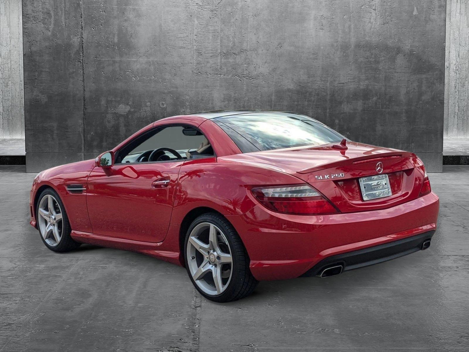 2015 Mercedes-Benz SLK-Class Vehicle Photo in Wesley Chapel, FL 33544