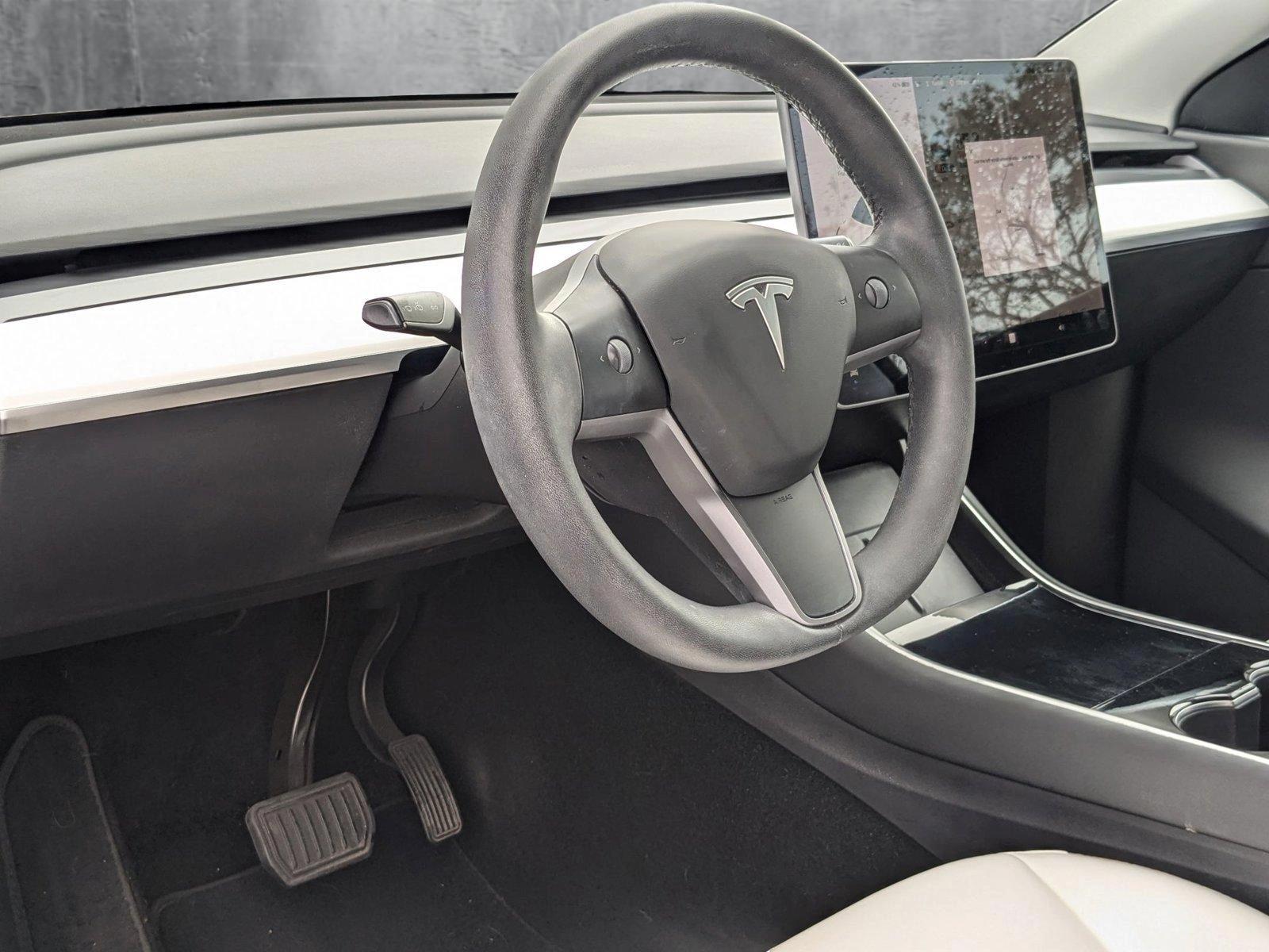 2020 Tesla Model Y Vehicle Photo in St. Petersburg, FL 33713