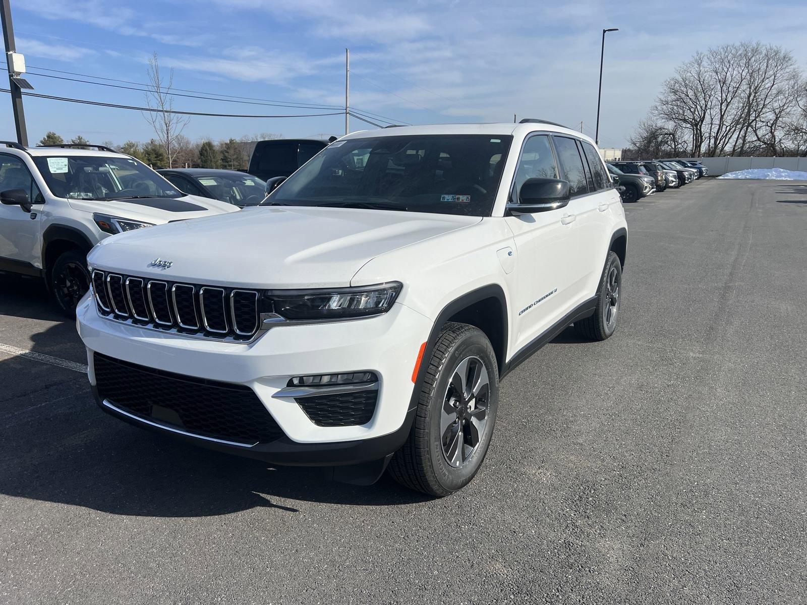 2024 Jeep Grand Cherokee 4xe Vehicle Photo in Mechanicsburg, PA 17050-1707