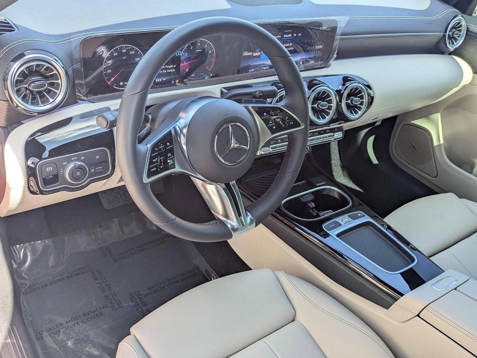 2025 Mercedes-Benz CLA Vehicle Photo in Sarasota, FL 34231