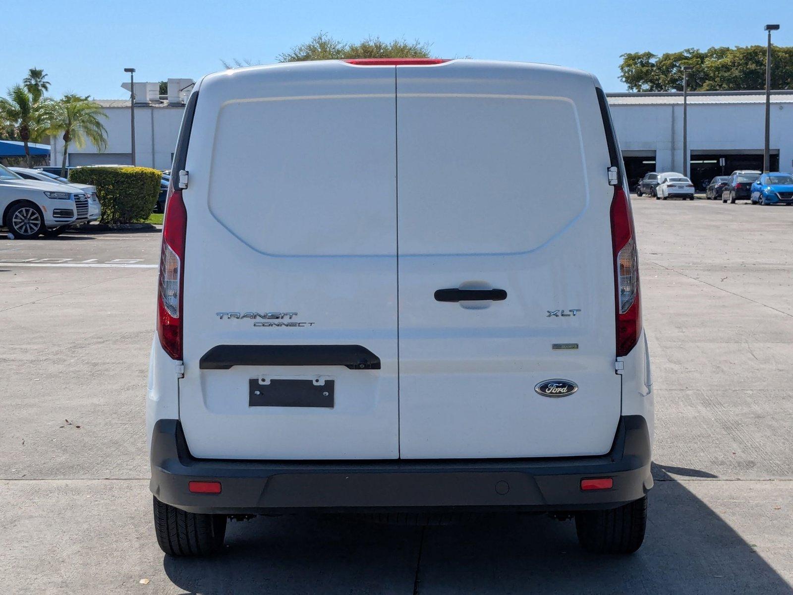 2016 Ford Transit Connect Vehicle Photo in PEMBROKE PINES, FL 33024-6534