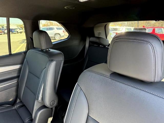 2025 Buick Enclave Vehicle Photo in CHICOPEE, MA 01020-5001