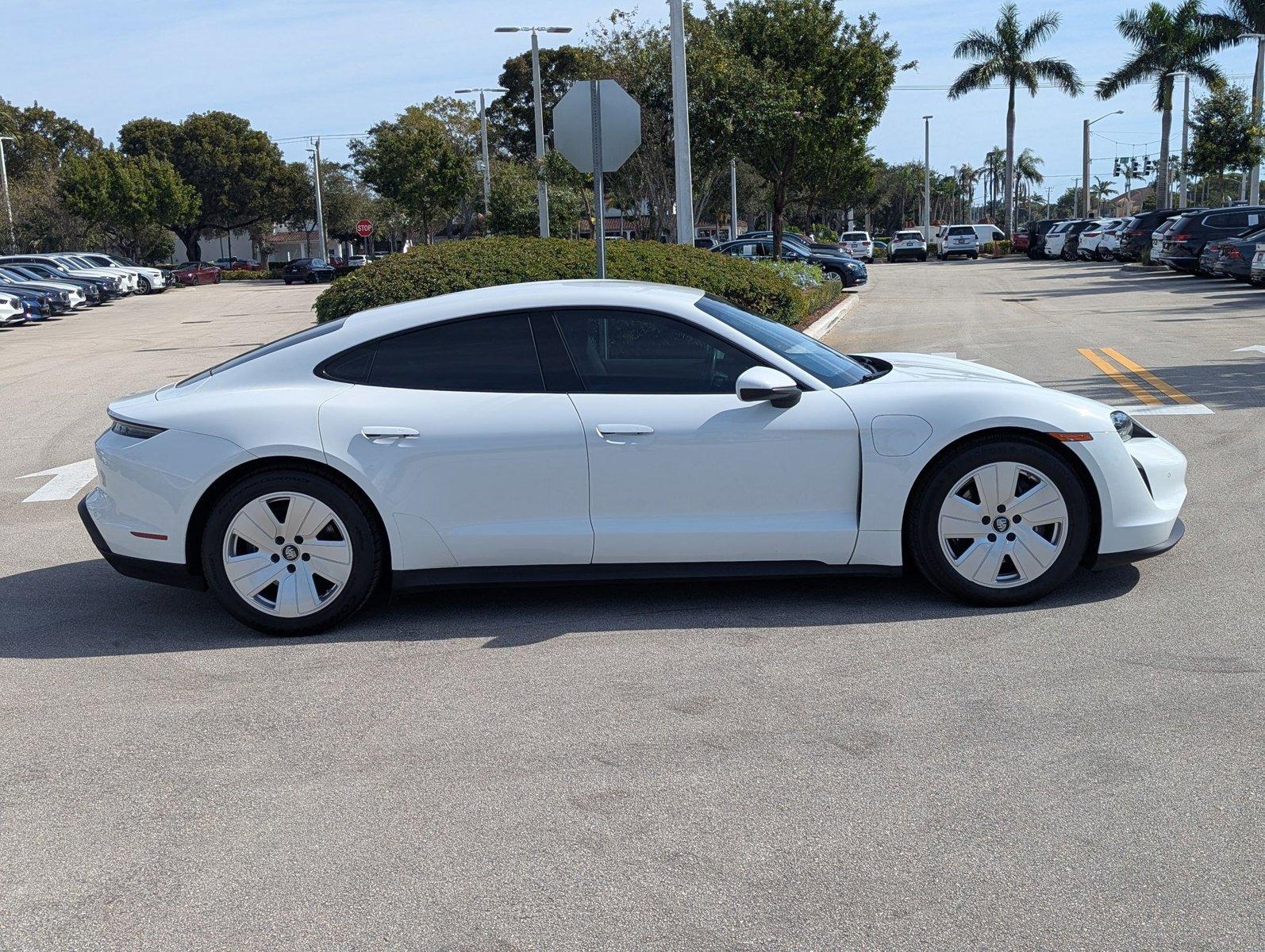 2022 Porsche Taycan Vehicle Photo in Maitland, FL 32751