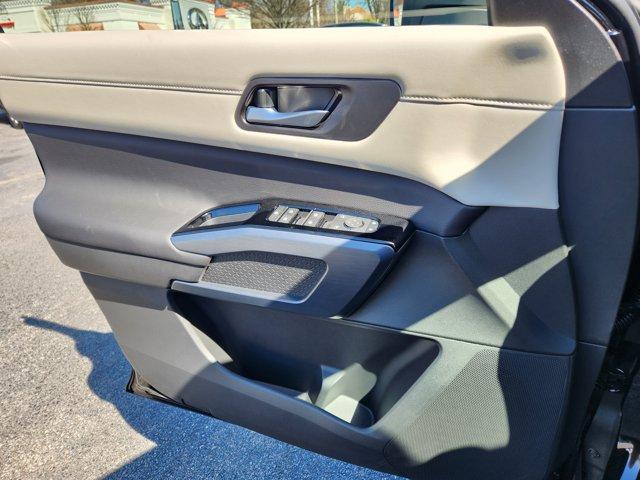 2025 Nissan Pathfinder Vehicle Photo in Ardmore, PA 19003