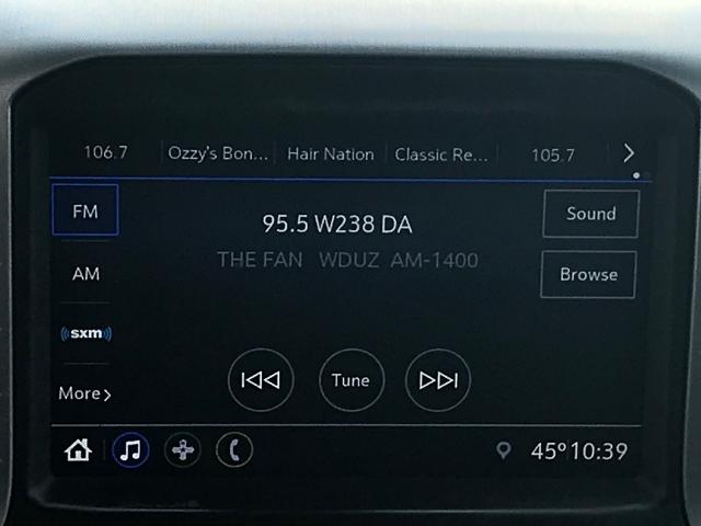 2021 GMC Sierra 1500 Vehicle Photo in GREEN BAY, WI 54303-3330
