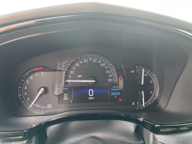 2019 Cadillac XT5 Vehicle Photo in MEDINA, OH 44256-9631