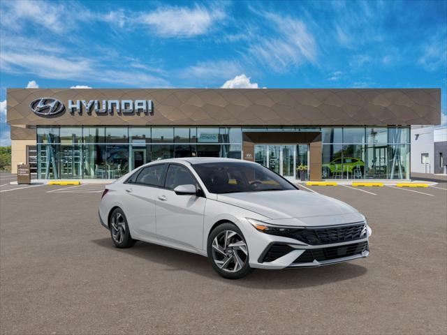 2025 Hyundai ELANTRA Vehicle Photo in Peoria, IL 61615