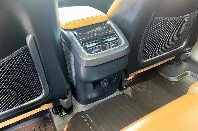 2022 Volvo XC60 Vehicle Photo in Houston, TX 77007