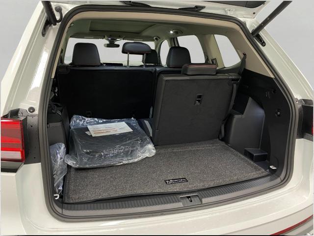 2025 Volkswagen Atlas Vehicle Photo in Appleton, WI 54913