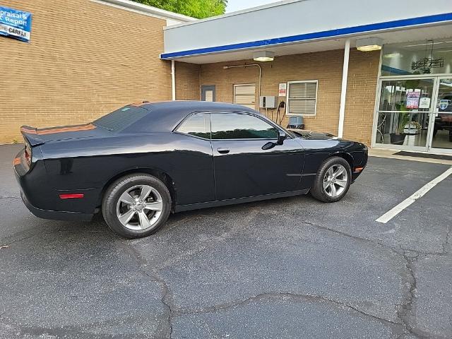 2019 Dodge Challenger Vehicle Photo in MARION, NC 28752-6372