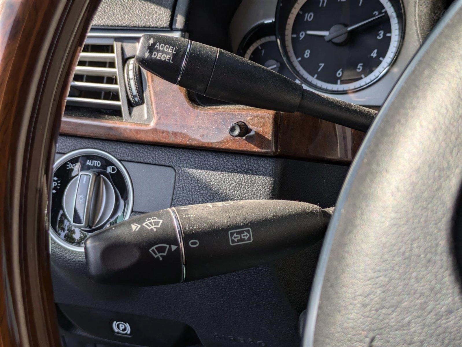 2013 Mercedes-Benz E-Class Vehicle Photo in Tampa, FL 33614