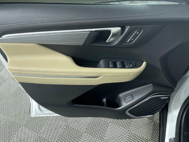 2025 Buick Enclave Vehicle Photo in GILBERT, AZ 85297-0402