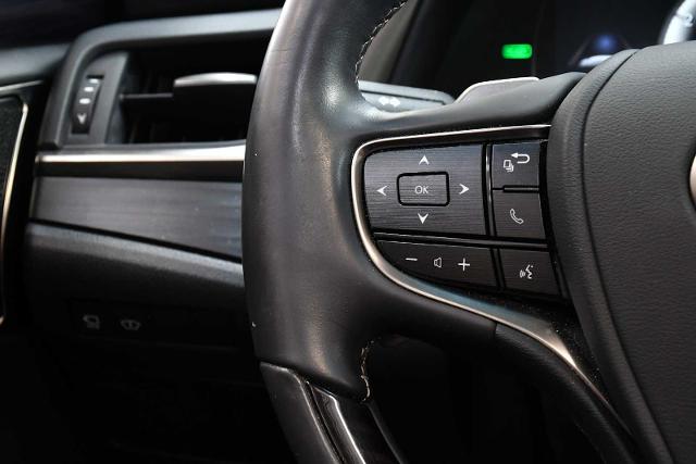 2020 Lexus ES 300h Vehicle Photo in DALLAS, TX 75235
