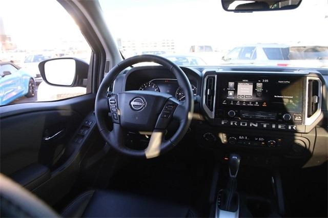 2025 Nissan Frontier Vehicle Photo in Hazelwood, MO 63042