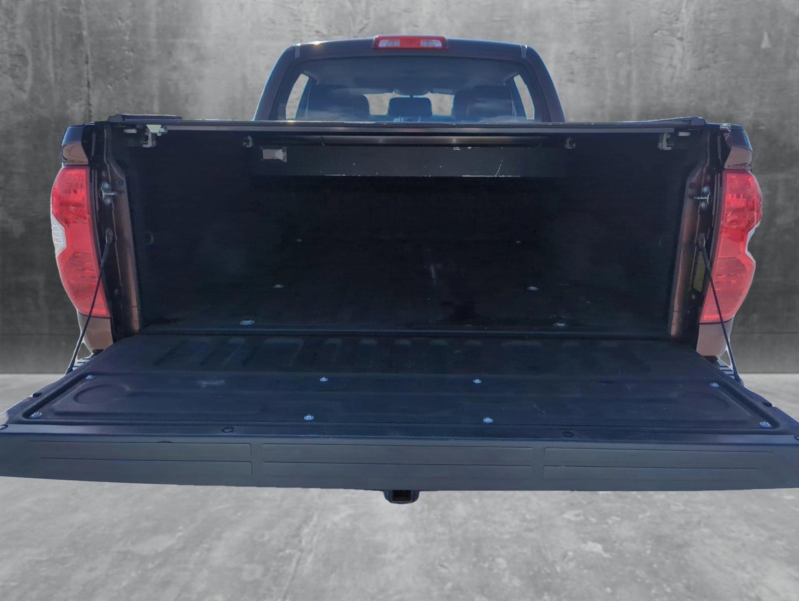 2016 Toyota Tundra 2WD Truck Vehicle Photo in Ft. Myers, FL 33907