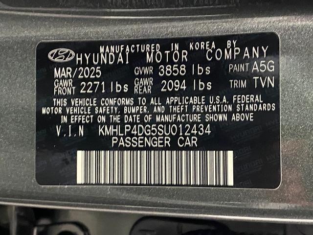 2025 Hyundai ELANTRA Vehicle Photo in Appleton, WI 54913
