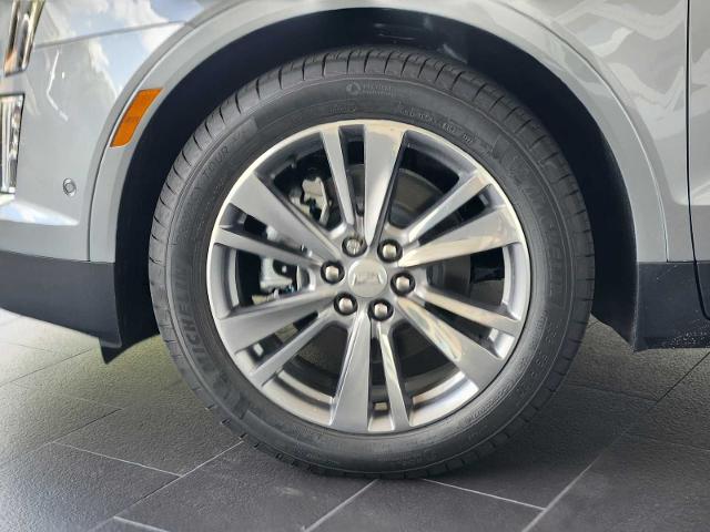 2025 Cadillac XT5 Vehicle Photo in HOUSTON, TX 77079