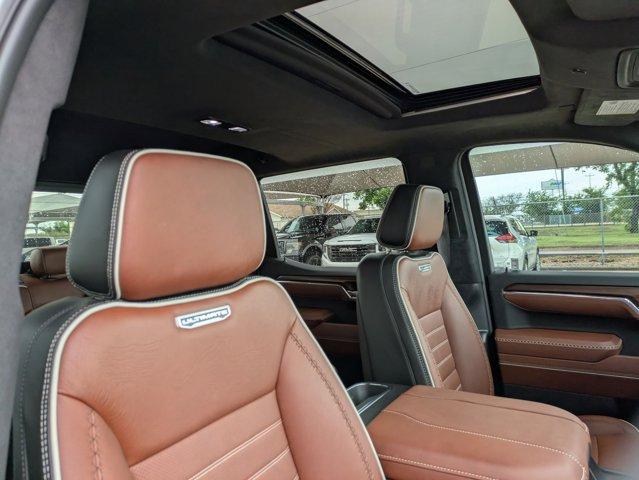 2024 GMC Sierra 1500 Vehicle Photo in SELMA, TX 78154-1459
